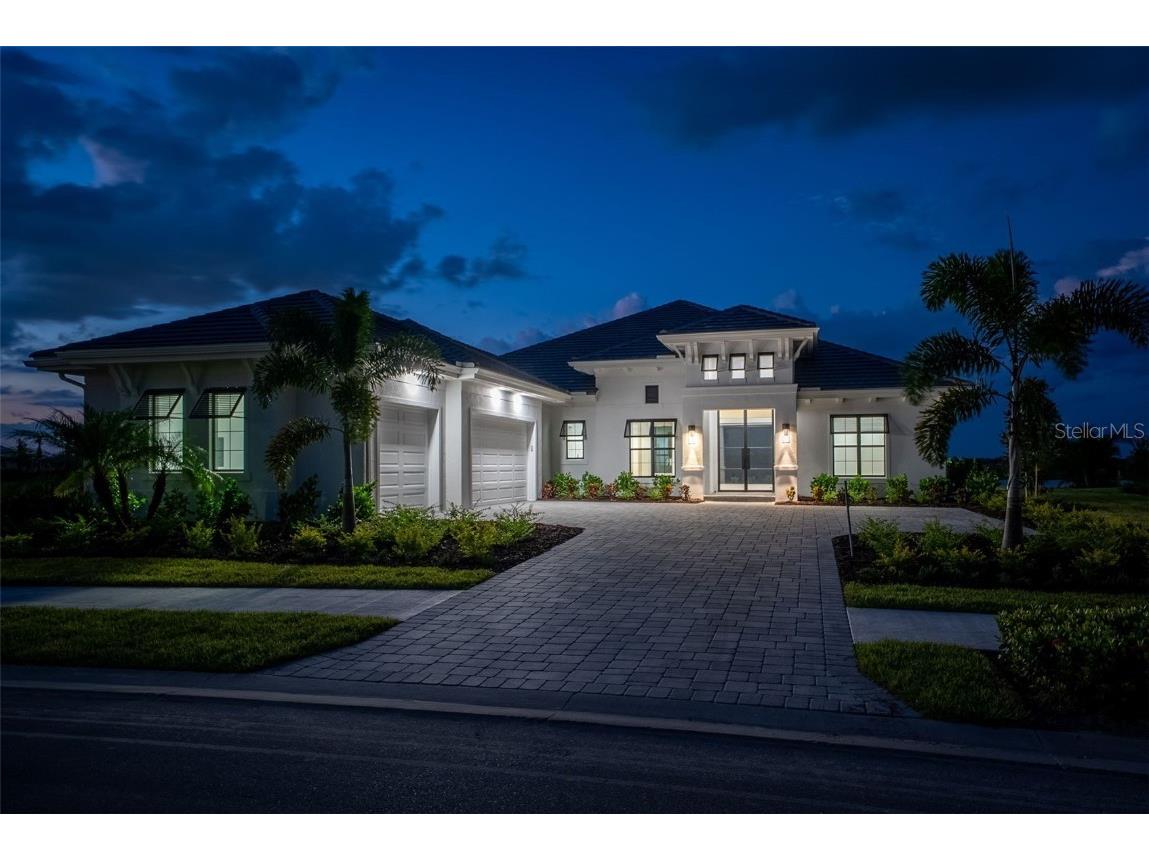 1043 Blue Shell Loop Sarasota FL 34240 A4666908 image28