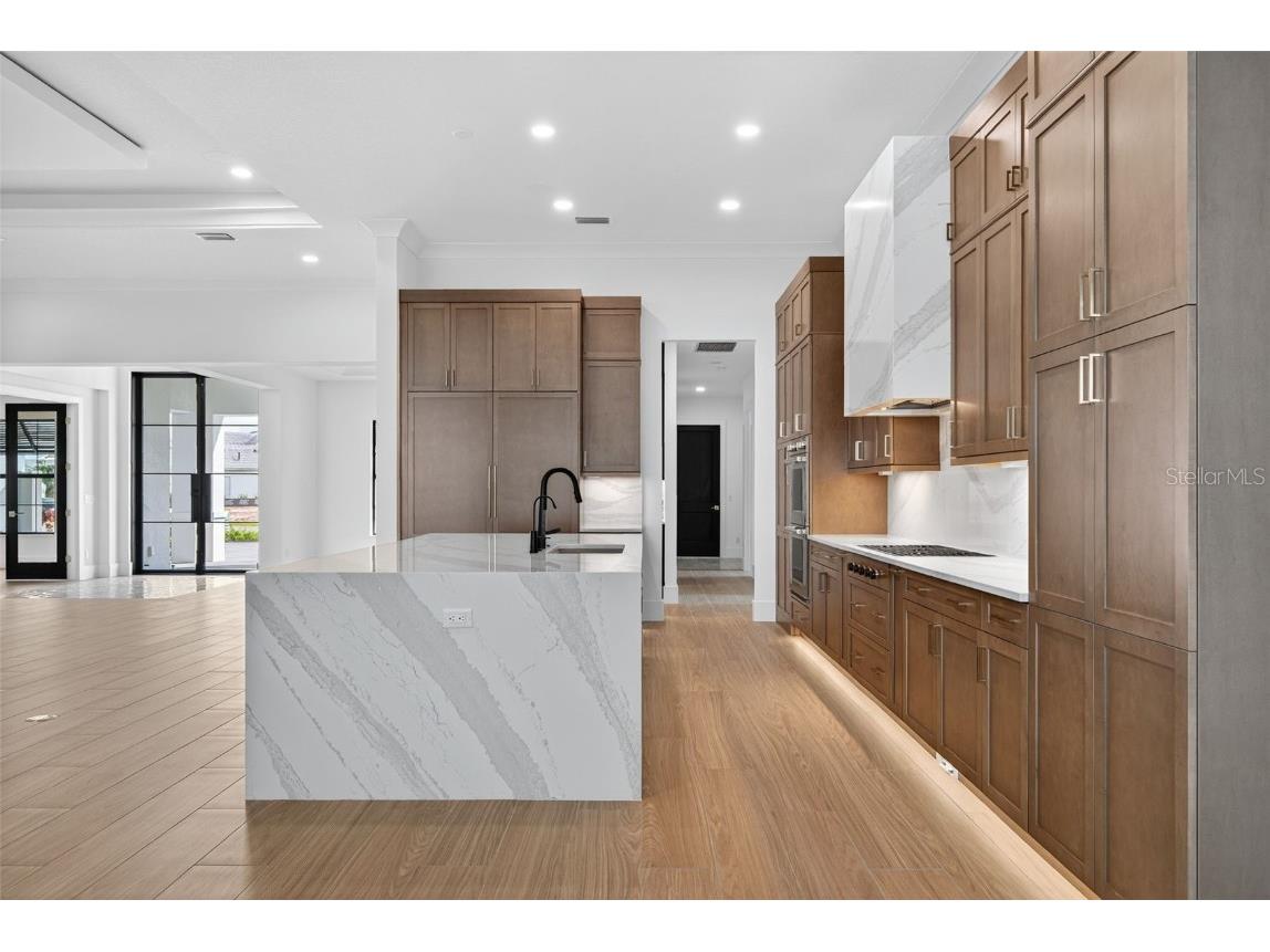 1043 Blue Shell Loop Sarasota FL 34240 A4666908 image31