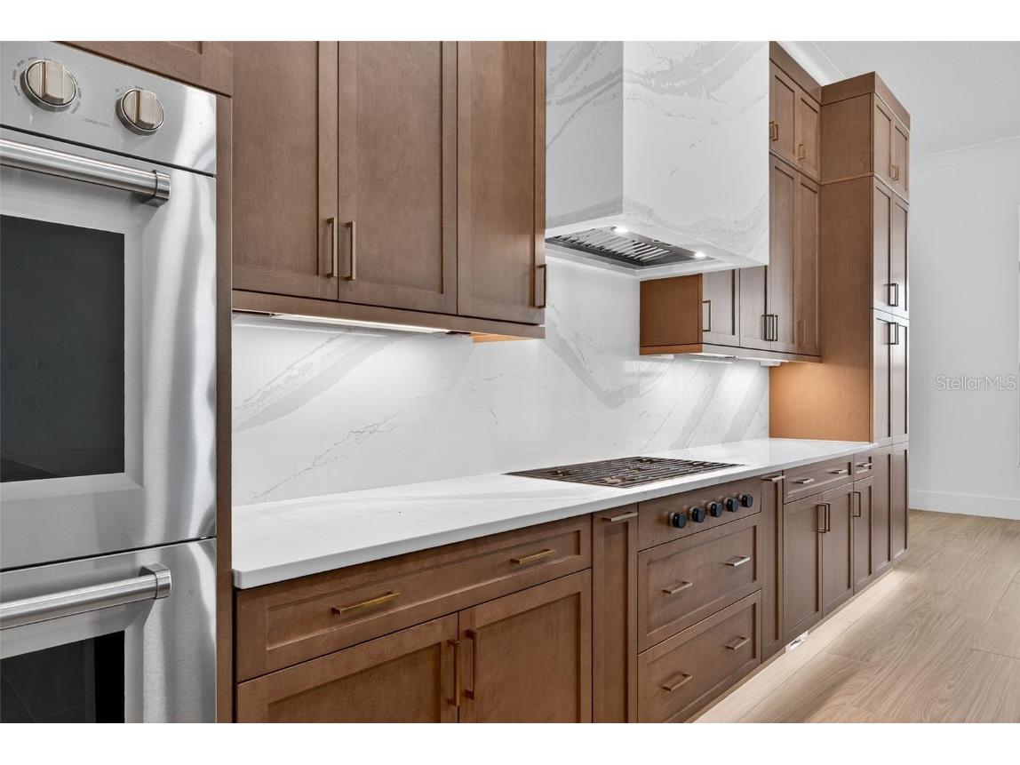 1043 Blue Shell Loop Sarasota FL 34240 A4666908 image36