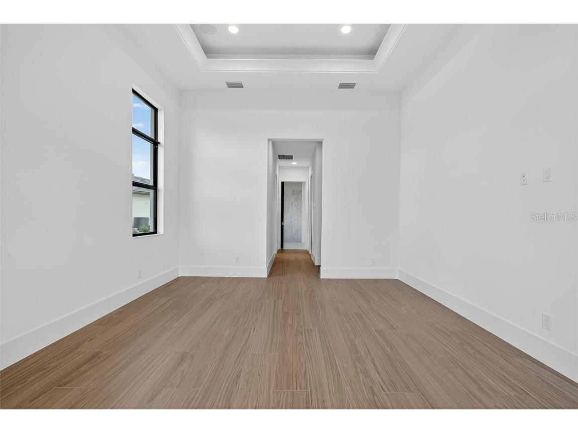 1043 Blue Shell Loop Sarasota FL 34240 A4666908 image46