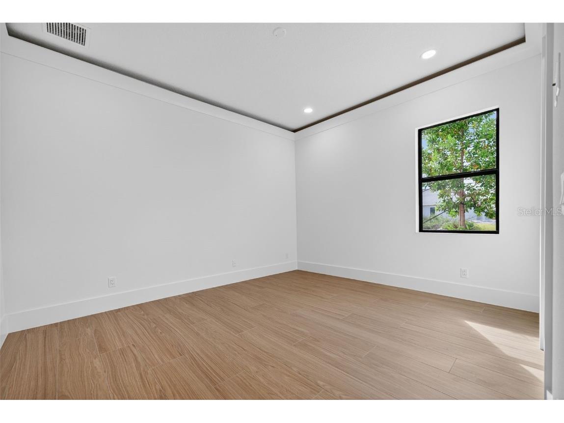 1043 Blue Shell Loop Sarasota FL 34240 A4666908 image61