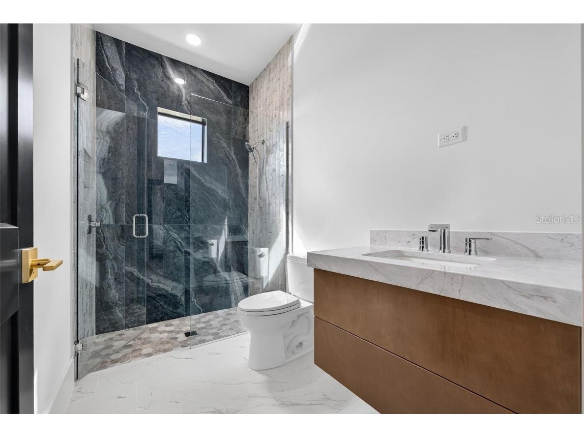 1043 Blue Shell Loop Sarasota FL 34240 A4666908 image65