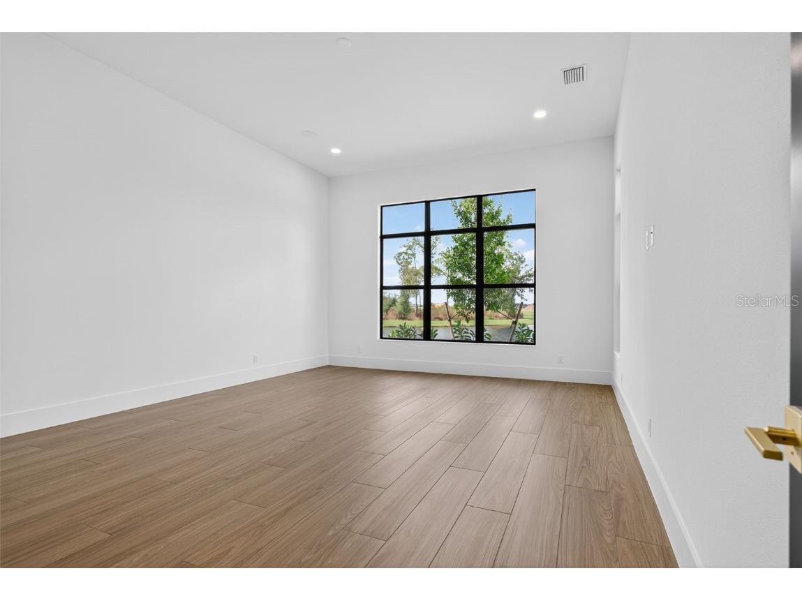 1043 Blue Shell Loop Sarasota FL 34240 A4666908 image66