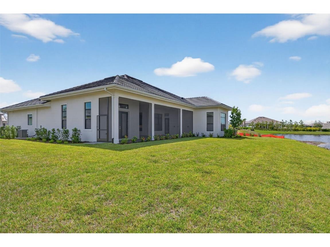 1043 Blue Shell Loop Sarasota FL 34240 A4666908 image82