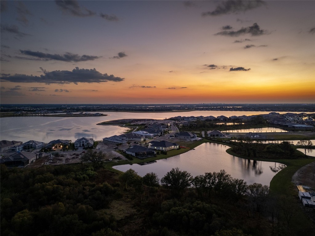 1043 Blue Shell Loop Sarasota FL 34240 A4666908 image90