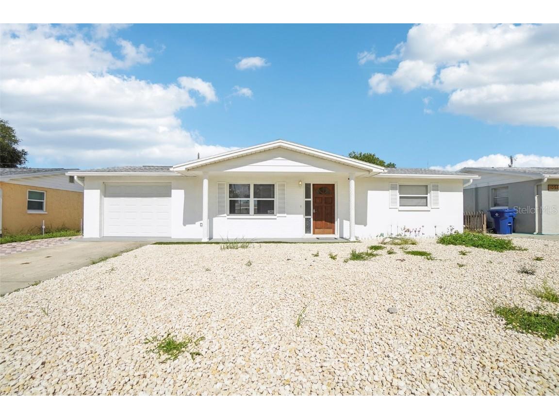 1043 Cornwall Drive Holiday FL 34691 T3539021 image1