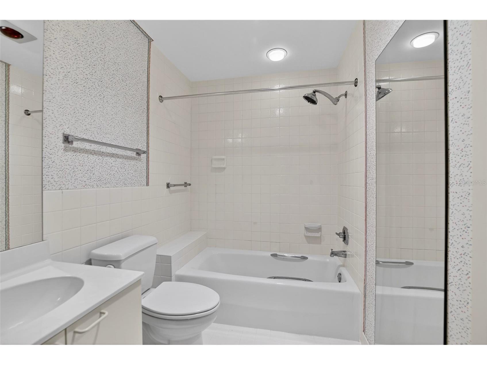 1043 Guisando De Avila Tampa FL 33613 TB8491820 image37