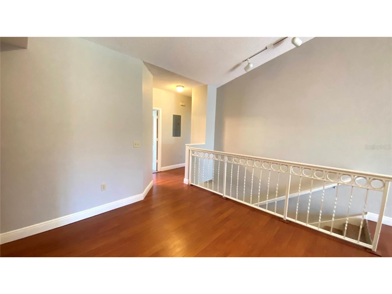 1043 Normandy Trace Road Tampa FL 33602 TB8435441 image11