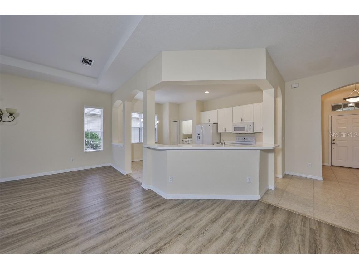 1043 Regal Manor Way Sun City Center FL 33573 TB8446793 image10