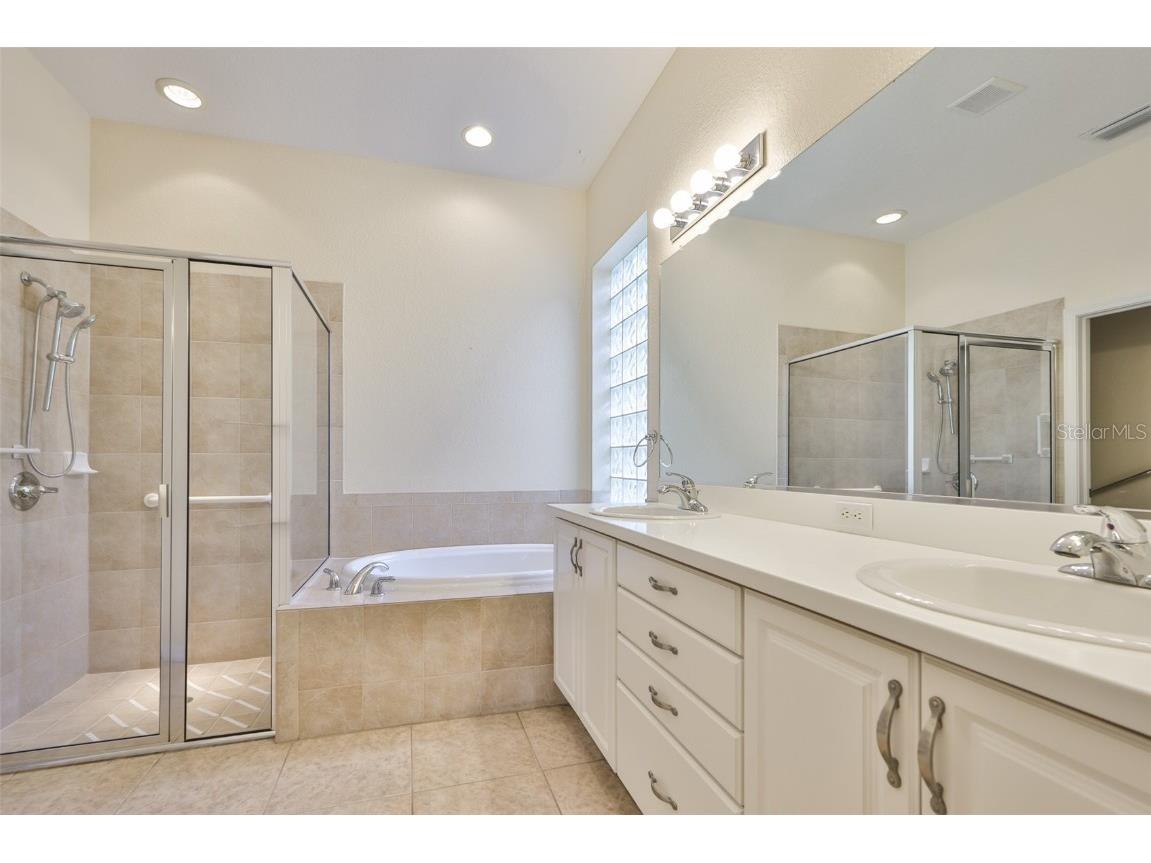 1043 Regal Manor Way Sun City Center FL 33573 TB8446793 image25