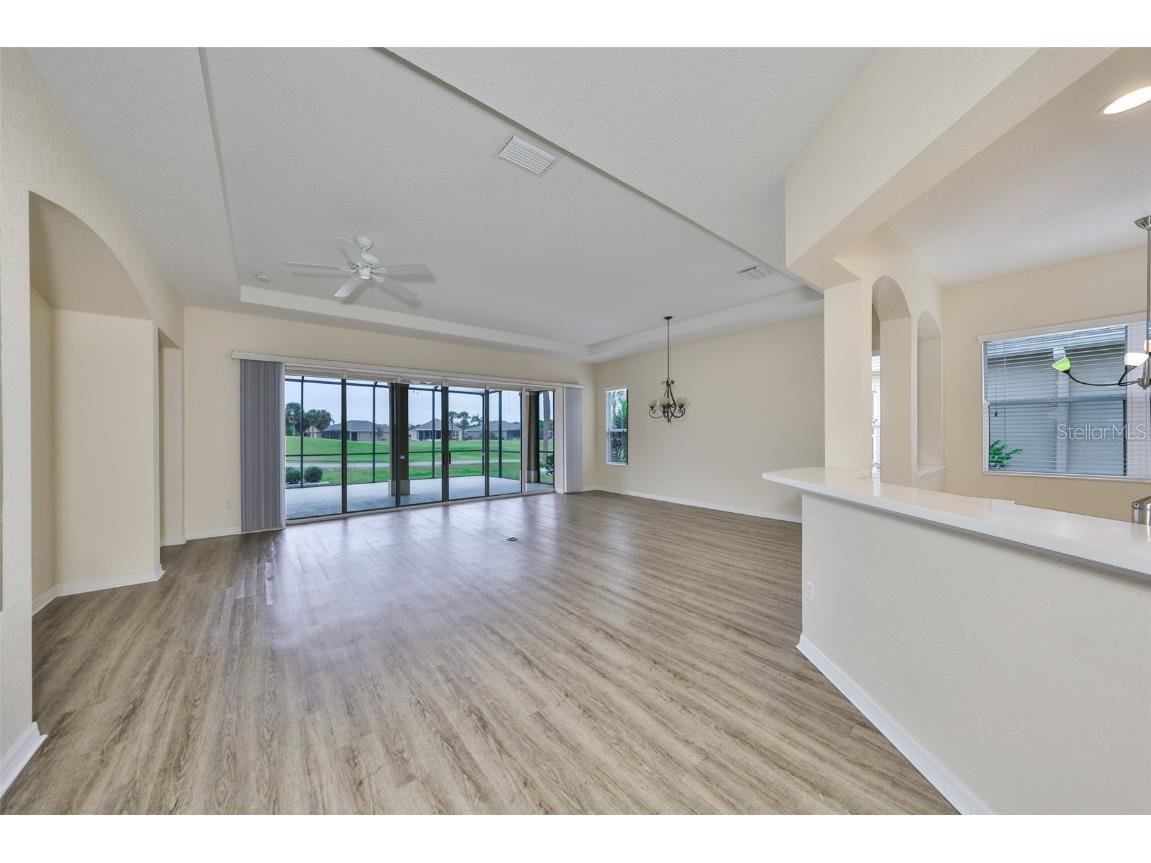 1043 Regal Manor Way Sun City Center FL 33573 TB8446793 image6