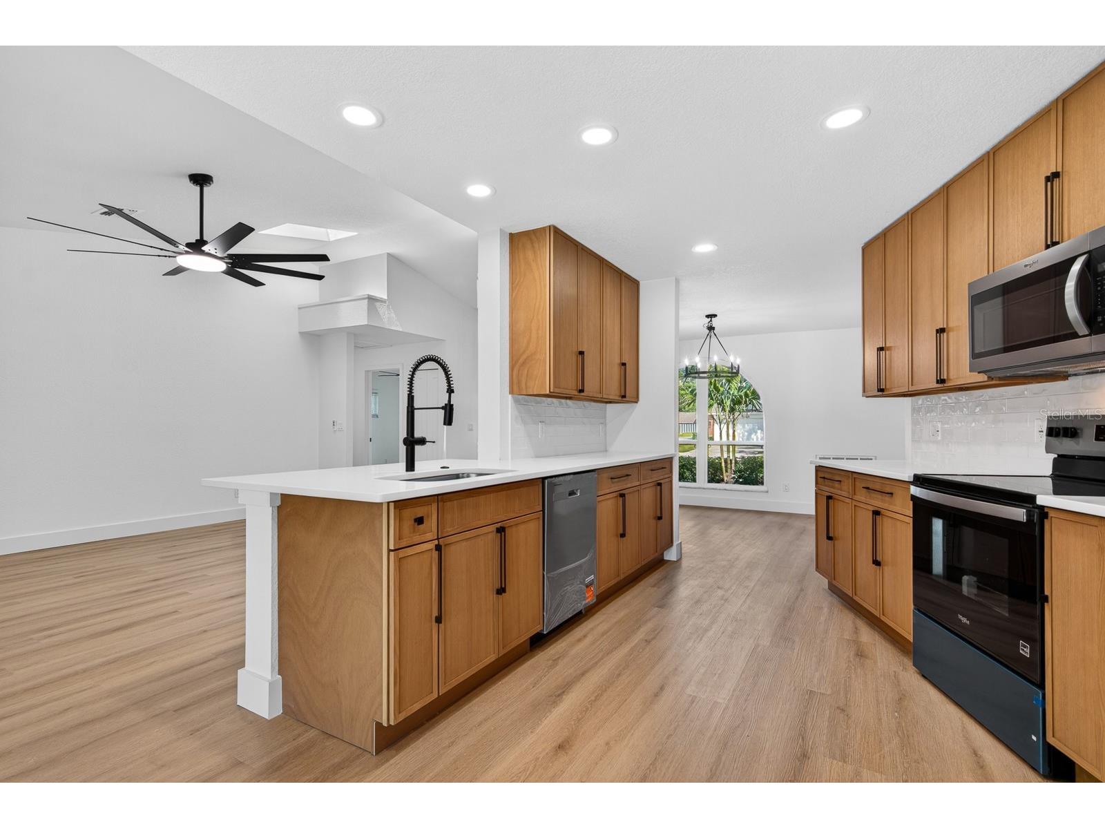 1043 Ridge View Lane Palm Harbor FL 34683 TB8511641 image12