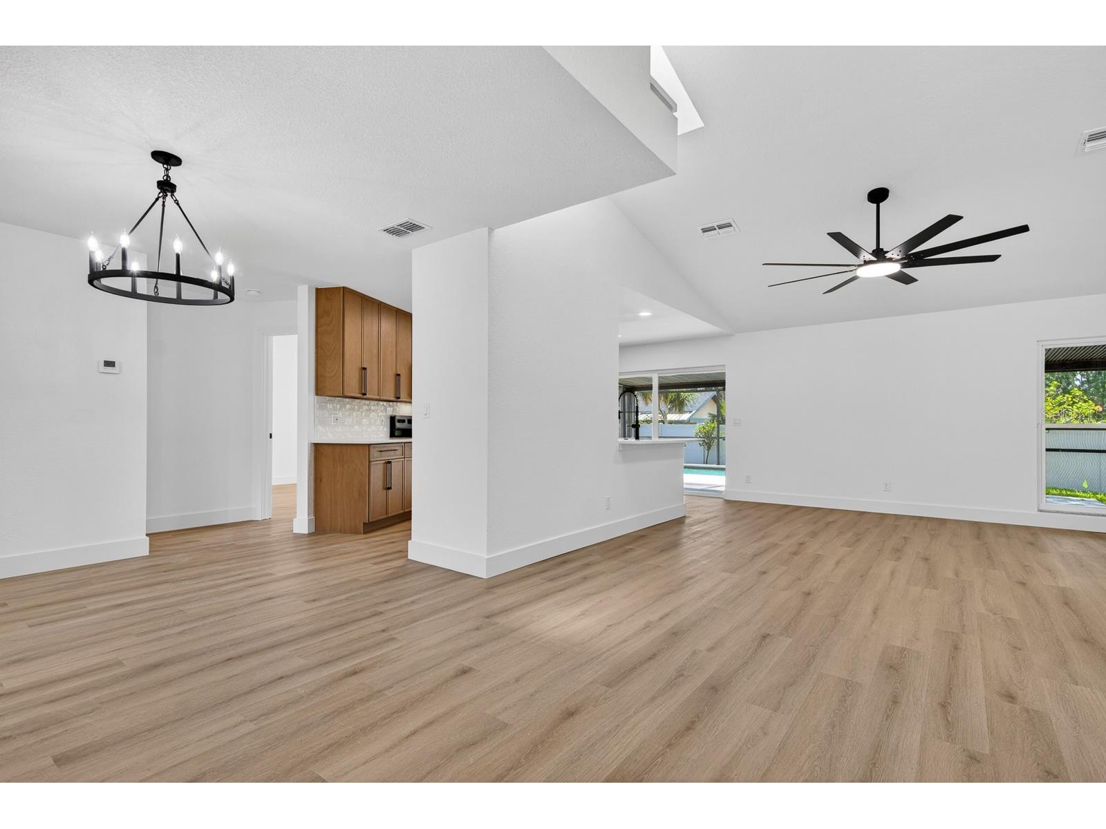 1043 Ridge View Lane Palm Harbor FL 34683 TB8511641 image24