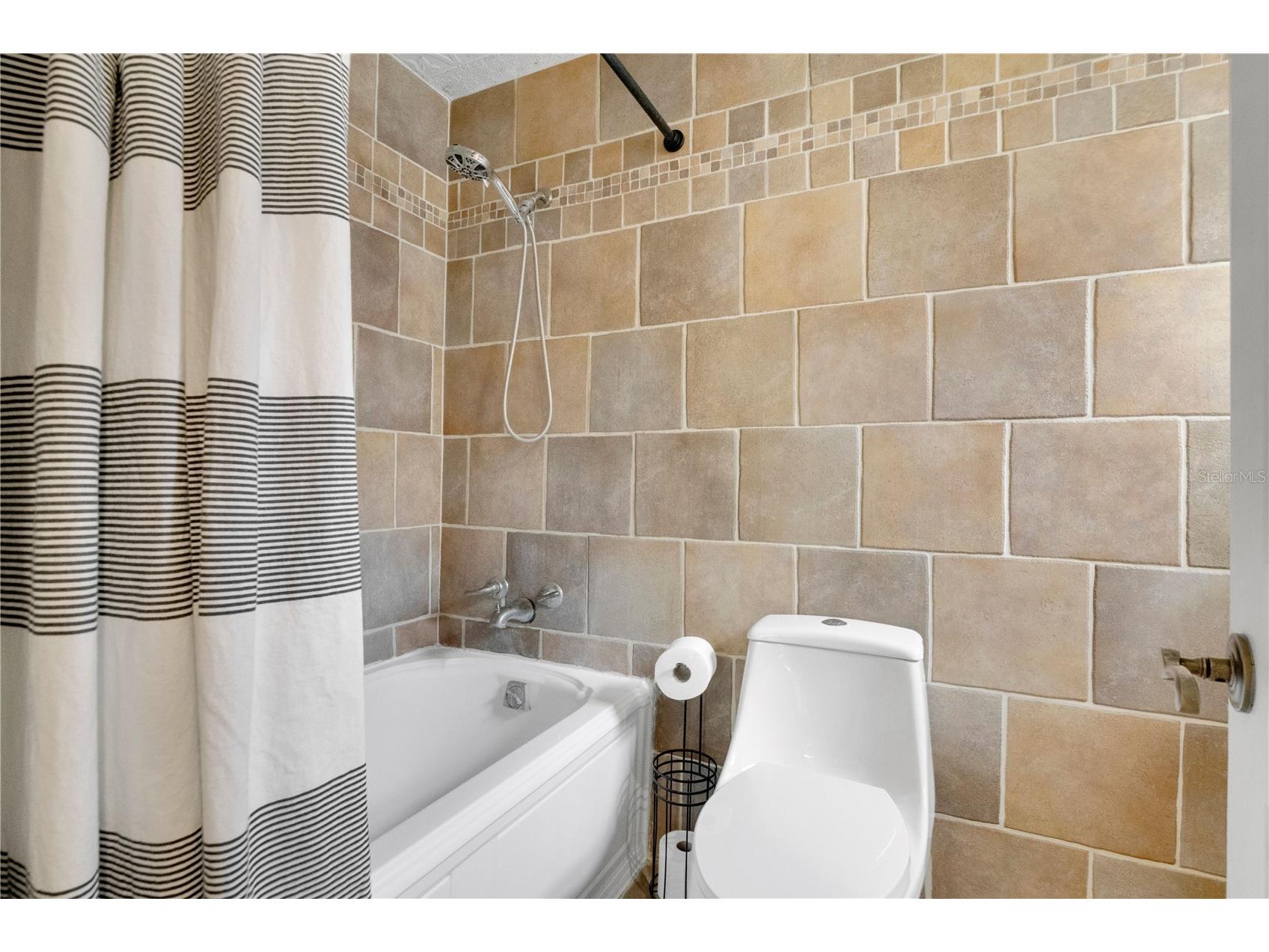 10431 Kingbrook Lane Orlando FL 32821 O6392215 image15