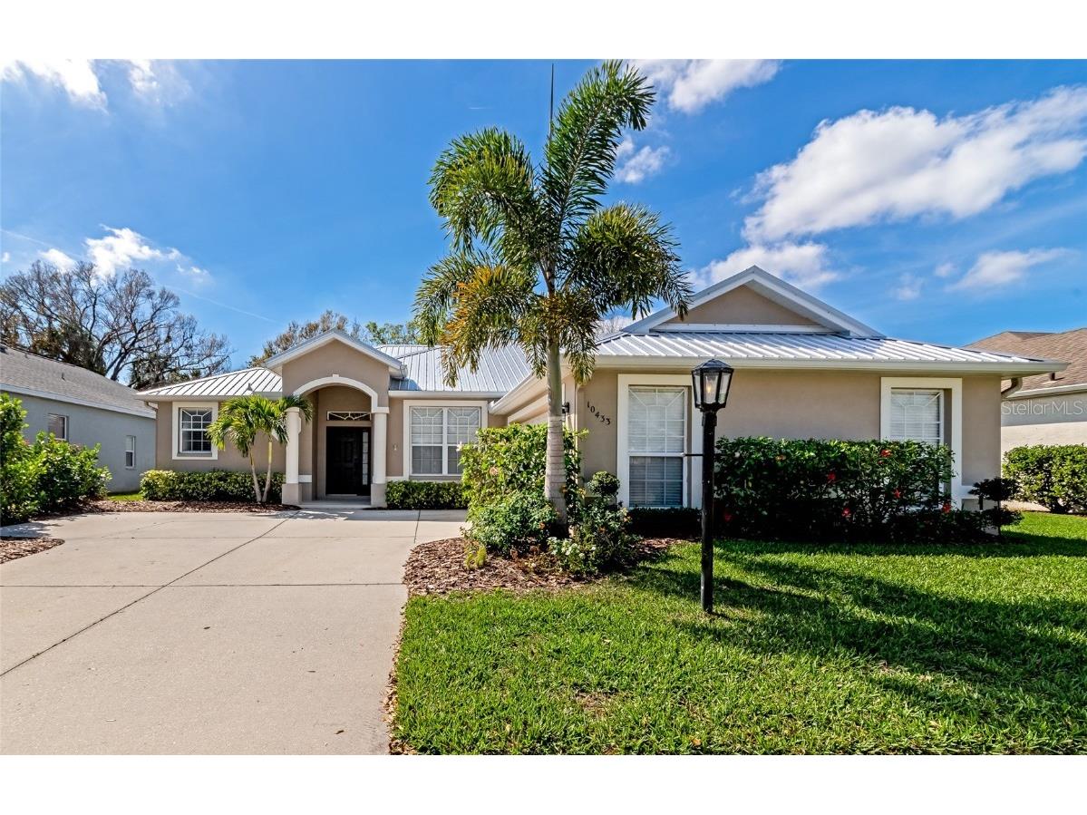 10433 Old Grove Circle Bradenton FL 34212 A4561798 image1