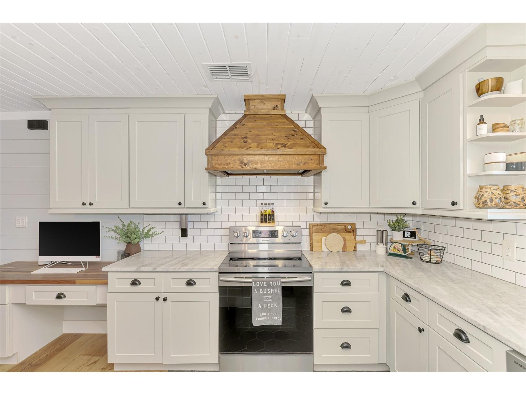 10433 SW Jernigan Street Arcadia FL 34269 - SMALL CREEK/CANAL/DITCH A4693057 image23
