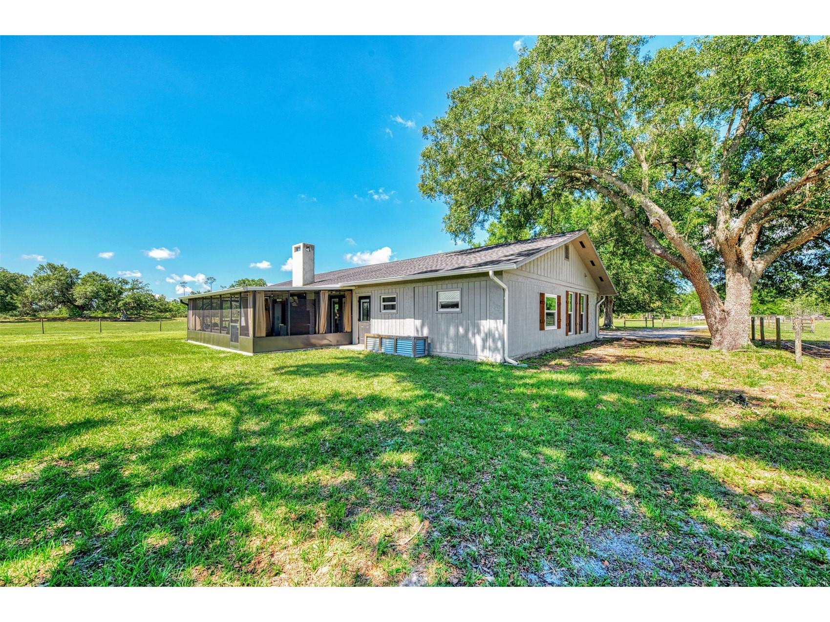 10433 SW Jernigan Street Arcadia FL 34269 - SMALL CREEK/CANAL/DITCH A4693057 image58