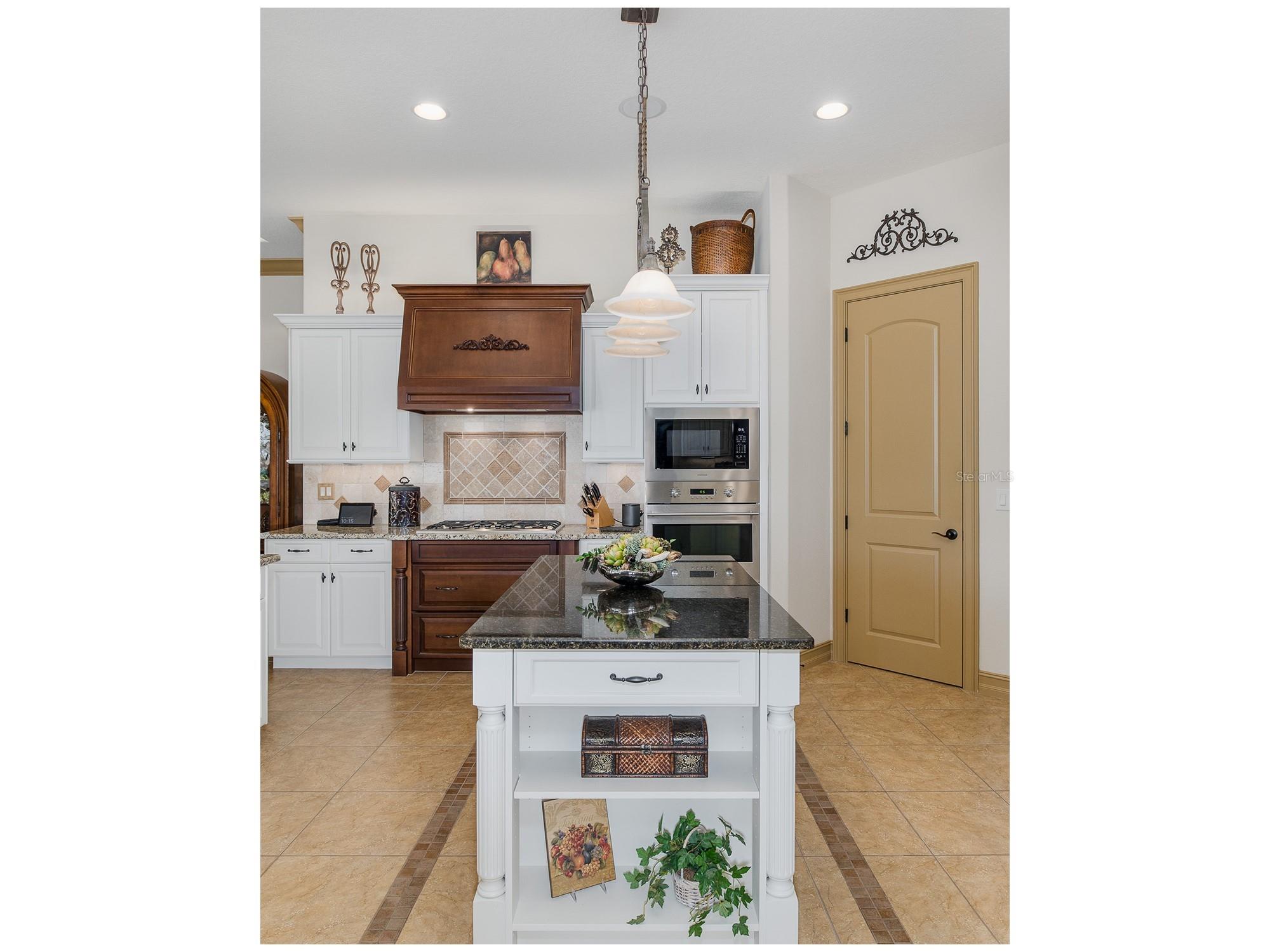 10435 Pontofino Circle Trinity FL 34655 W7883915 image23