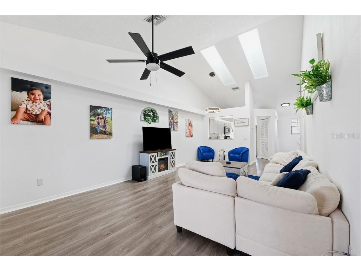 10435 Saint Tropez Place #201 Tampa FL 33615 TB8445451 image8