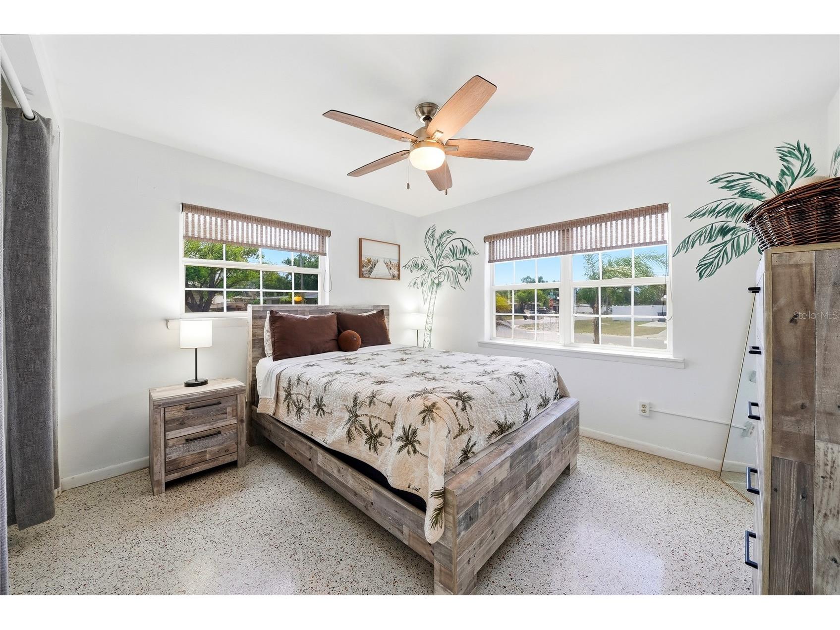 10437 52nd Avenue N Saint Petersburg FL 33708 TB8499625 image14