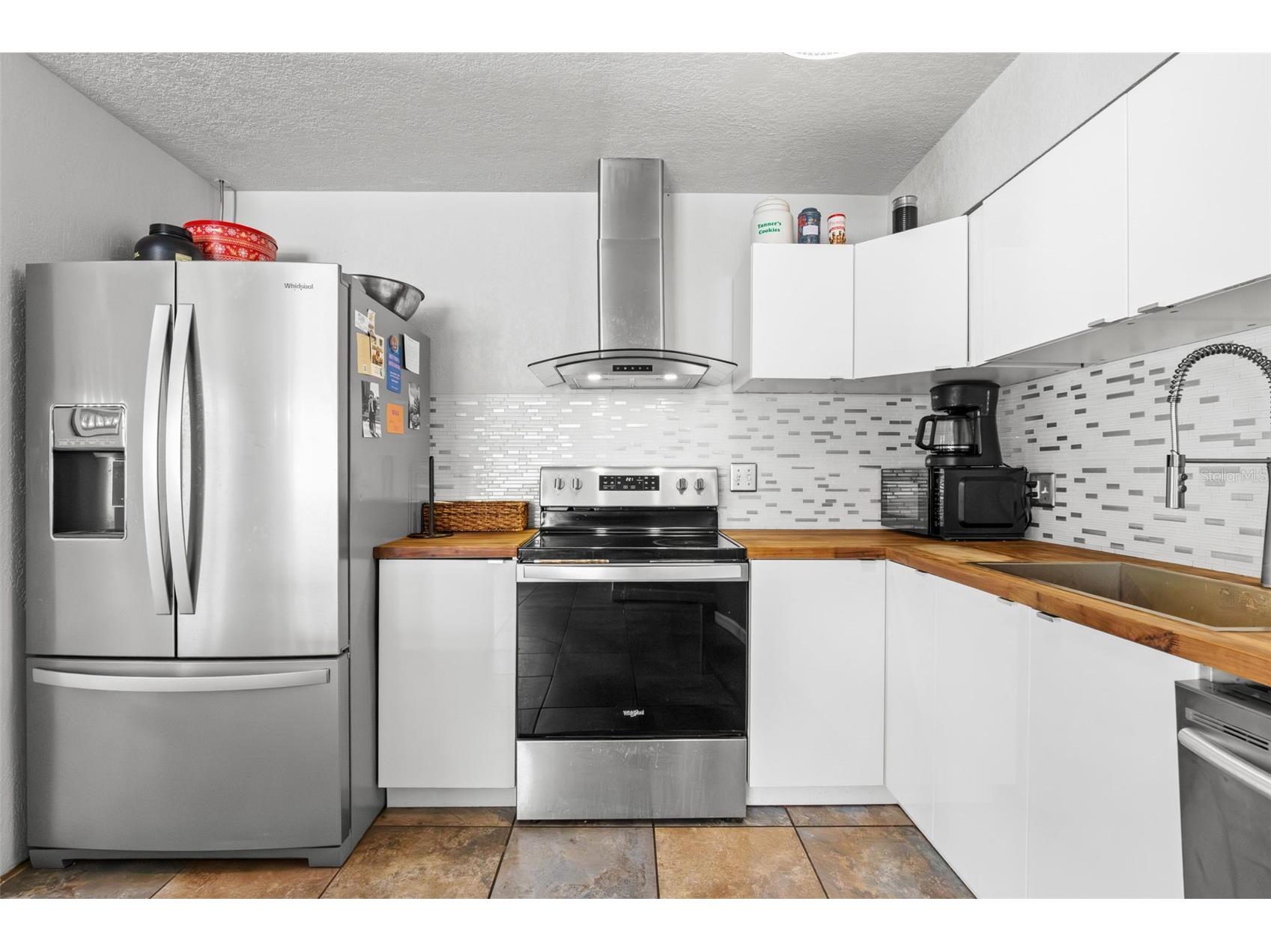 10437 Cirimoya Lane Seminole FL 33772 TB8525259 image14