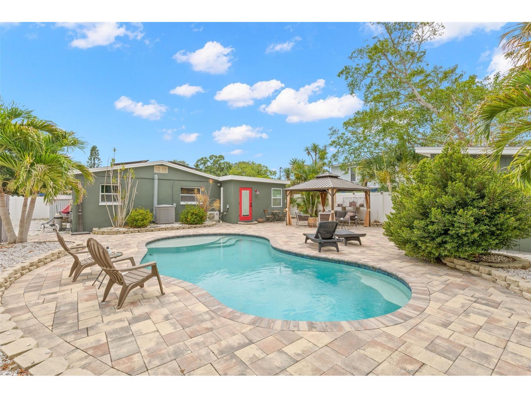 10437 Cirimoya Lane Seminole FL 33772 TB8525259 image2
