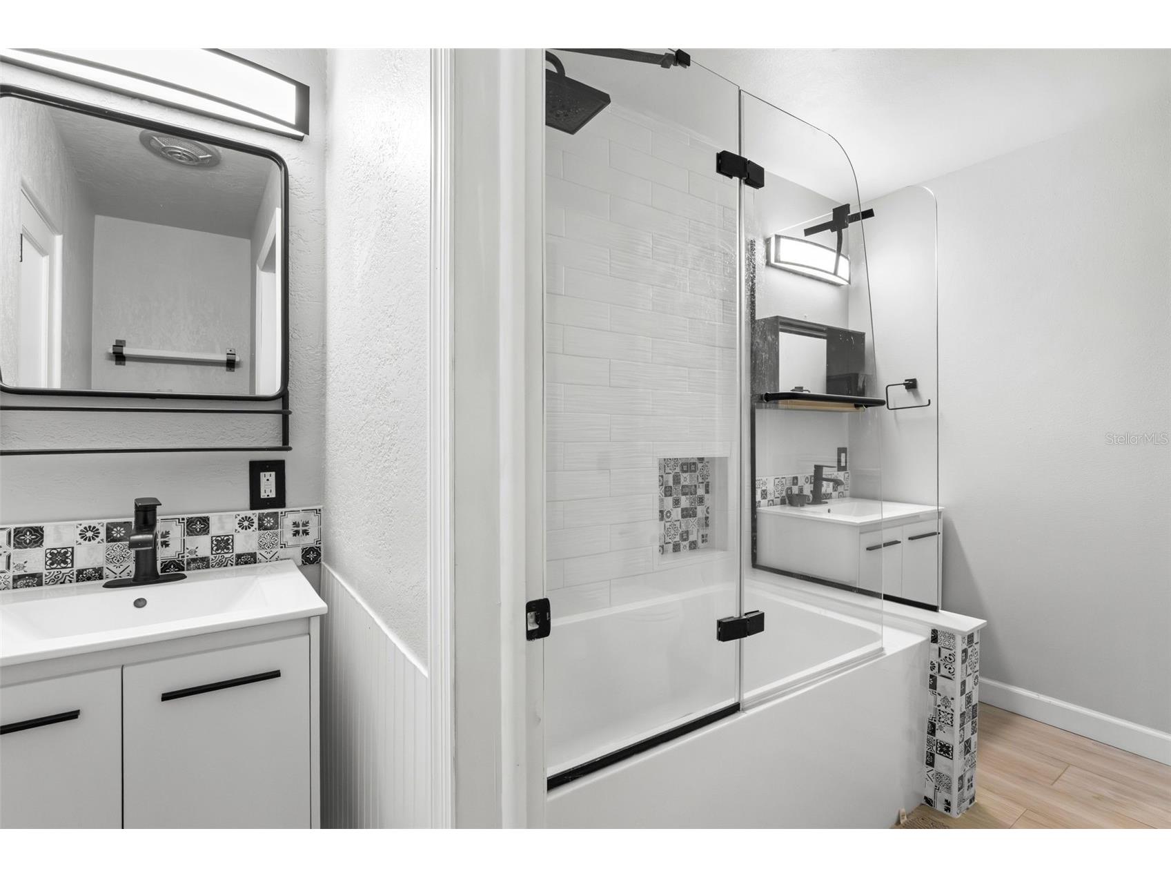 10437 Cirimoya Lane Seminole FL 33772 TB8525259 image27