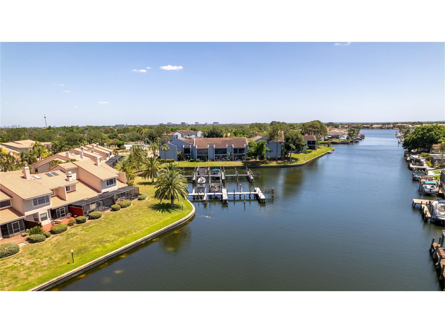 10438 Saint Tropez Place Tampa FL 33615 TB8499129 image38