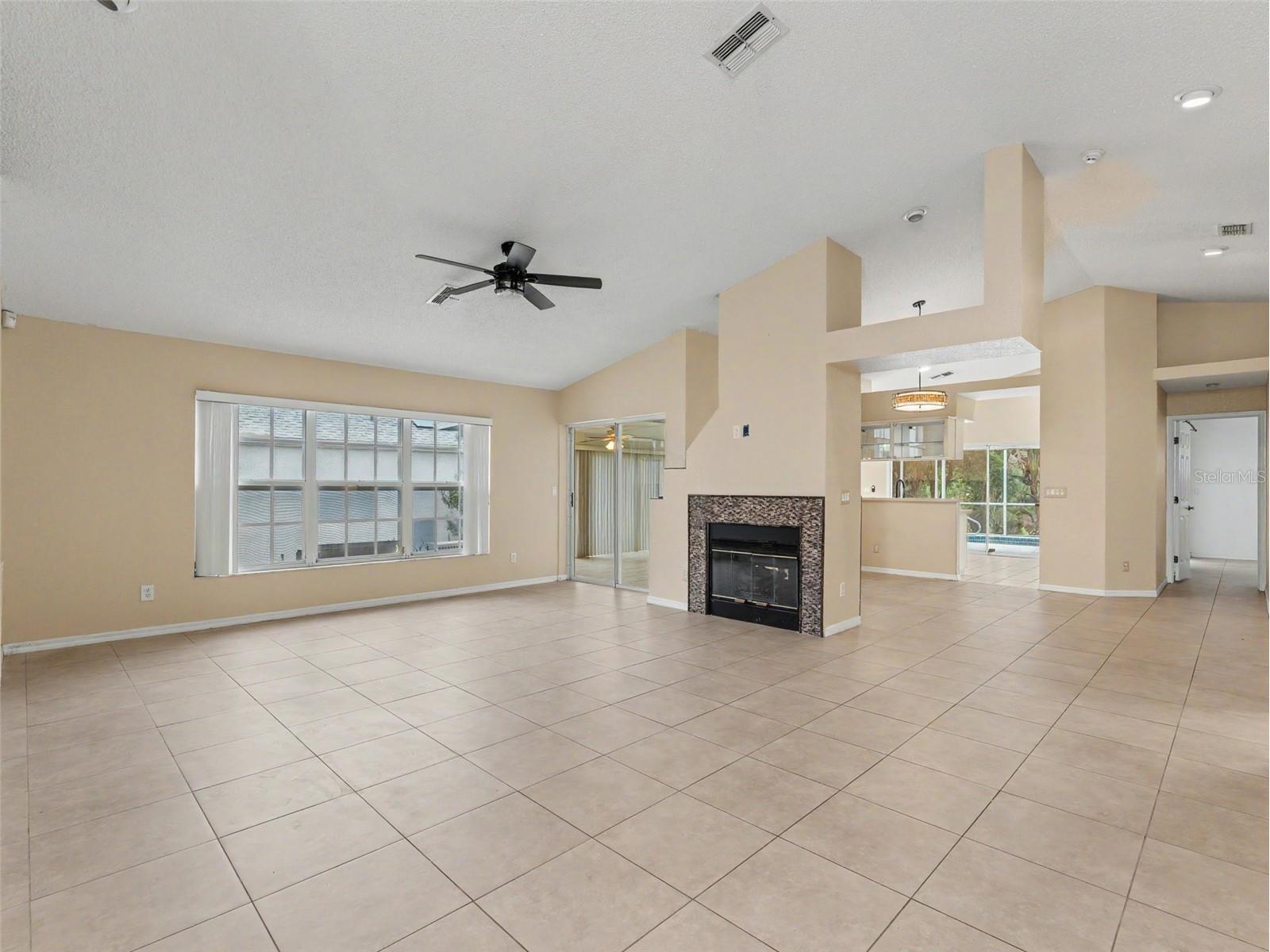 10439 Casa Grande Circle Spring Hill FL 34608 W7885859 image2