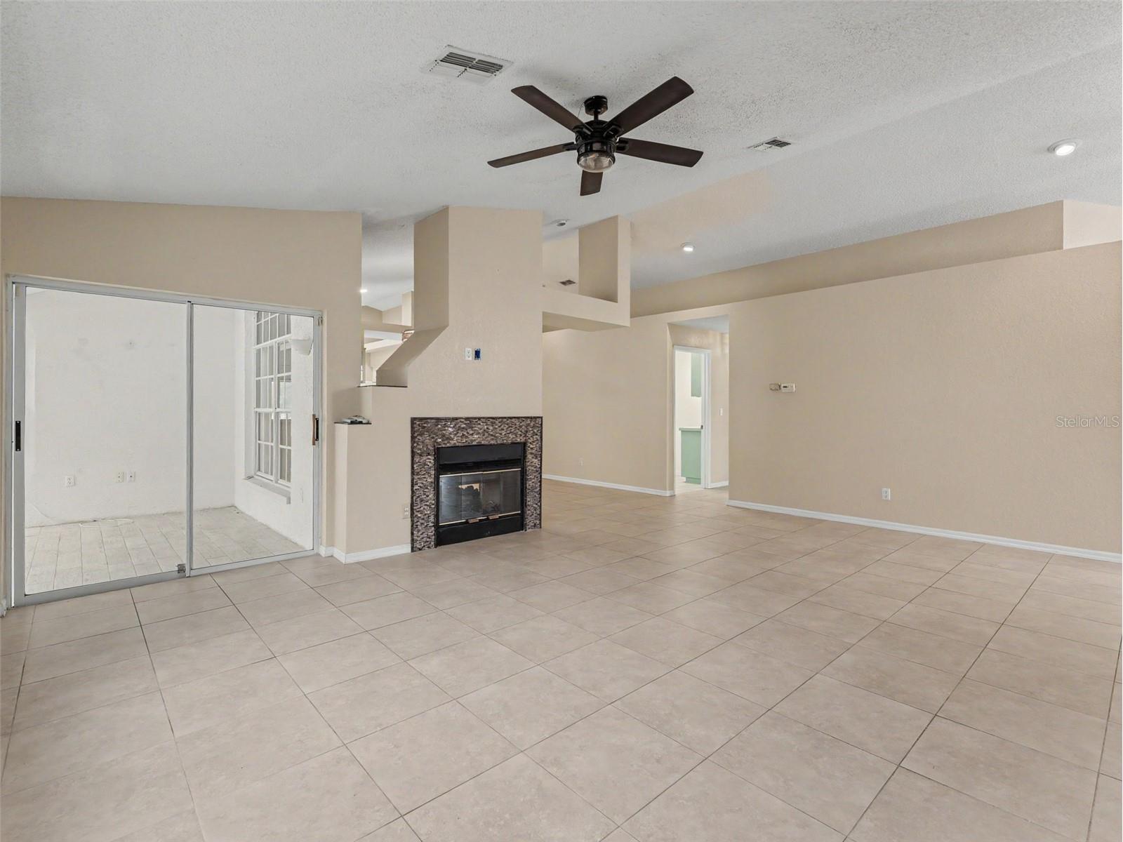 10439 Casa Grande Circle Spring Hill FL 34608 W7885859 image7