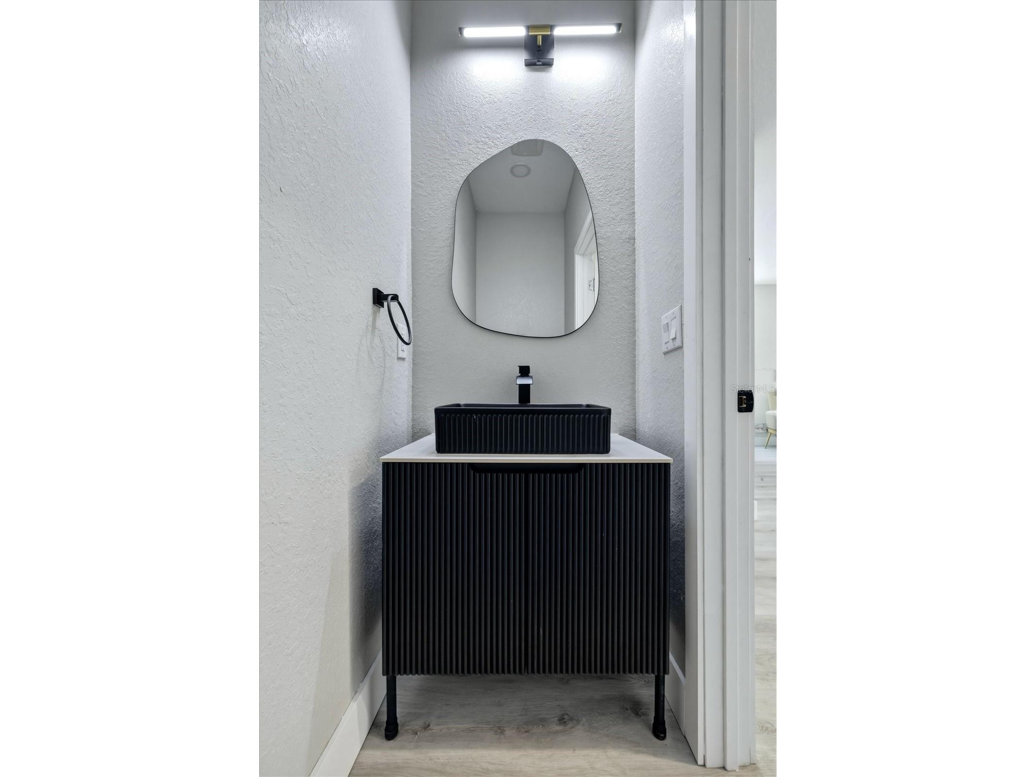 1044 12th Avenue S Saint Petersburg FL 33705 TB8499607 image20