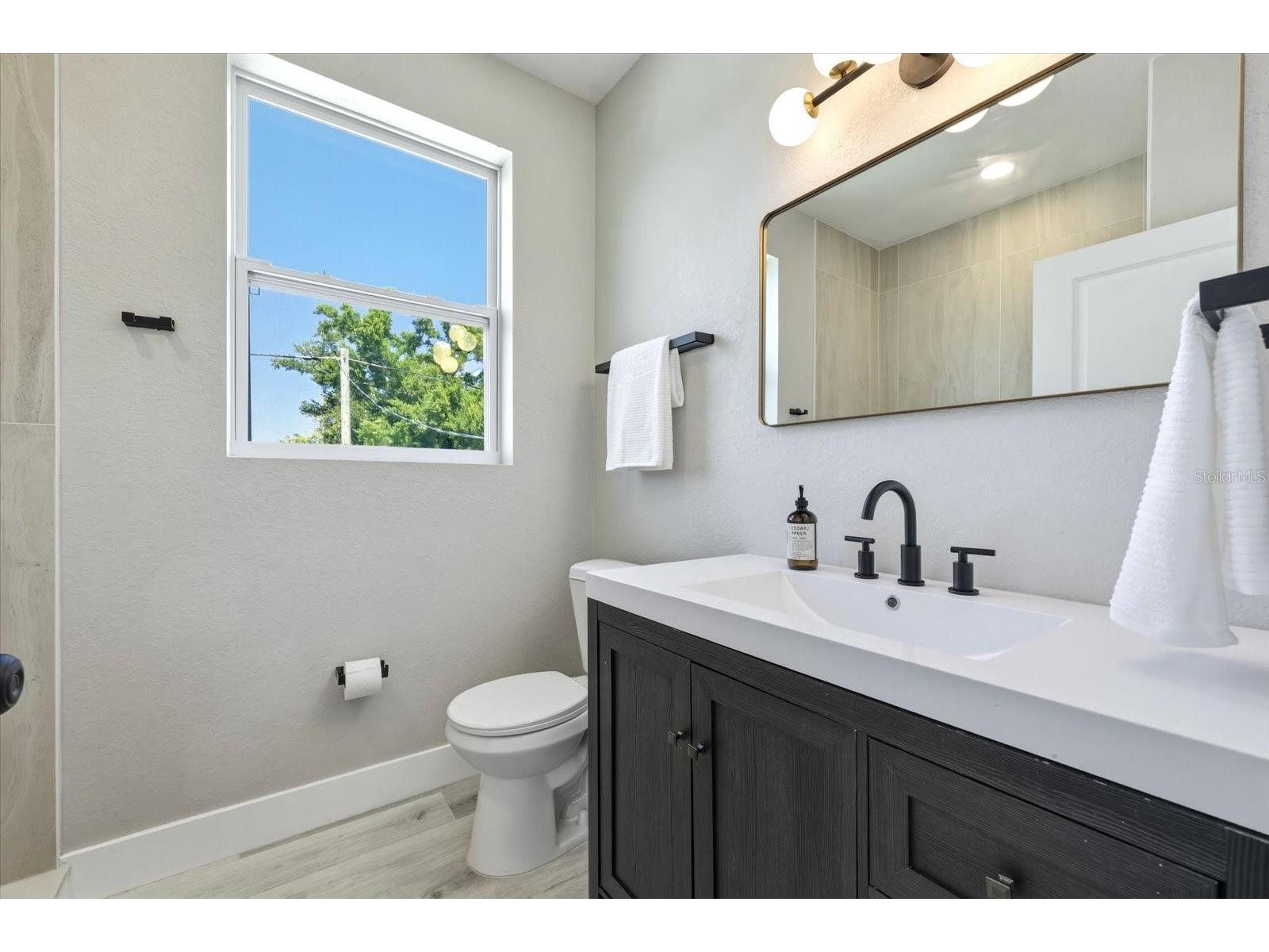 1044 12th Avenue S Saint Petersburg FL 33705 TB8499607 image27