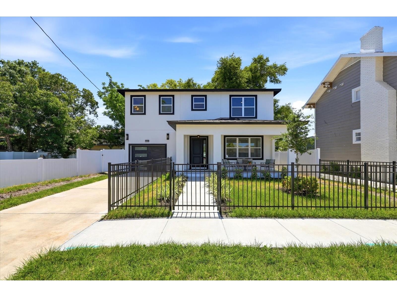 1044 12th Avenue S Saint Petersburg FL 33705 TB8499607 image3