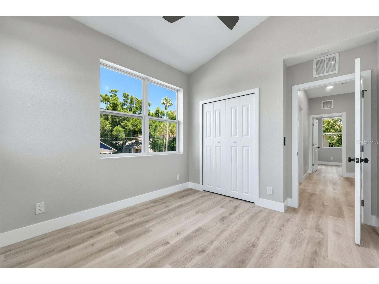 1044 12th Avenue S Saint Petersburg FL 33705 TB8499607 image31