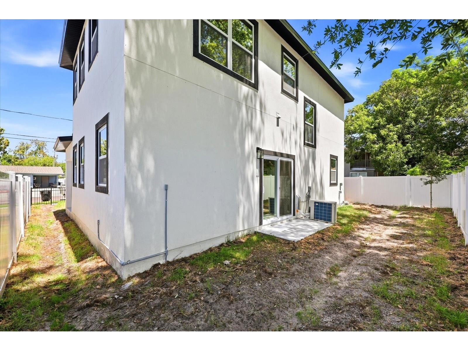1044 12th Avenue S Saint Petersburg FL 33705 TB8499607 image38
