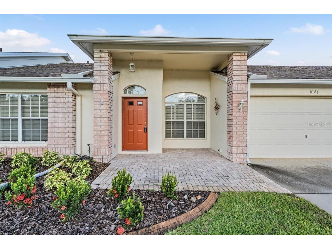 1044 Blyth Hill Court Trinity FL 34655 TB8430342 image1