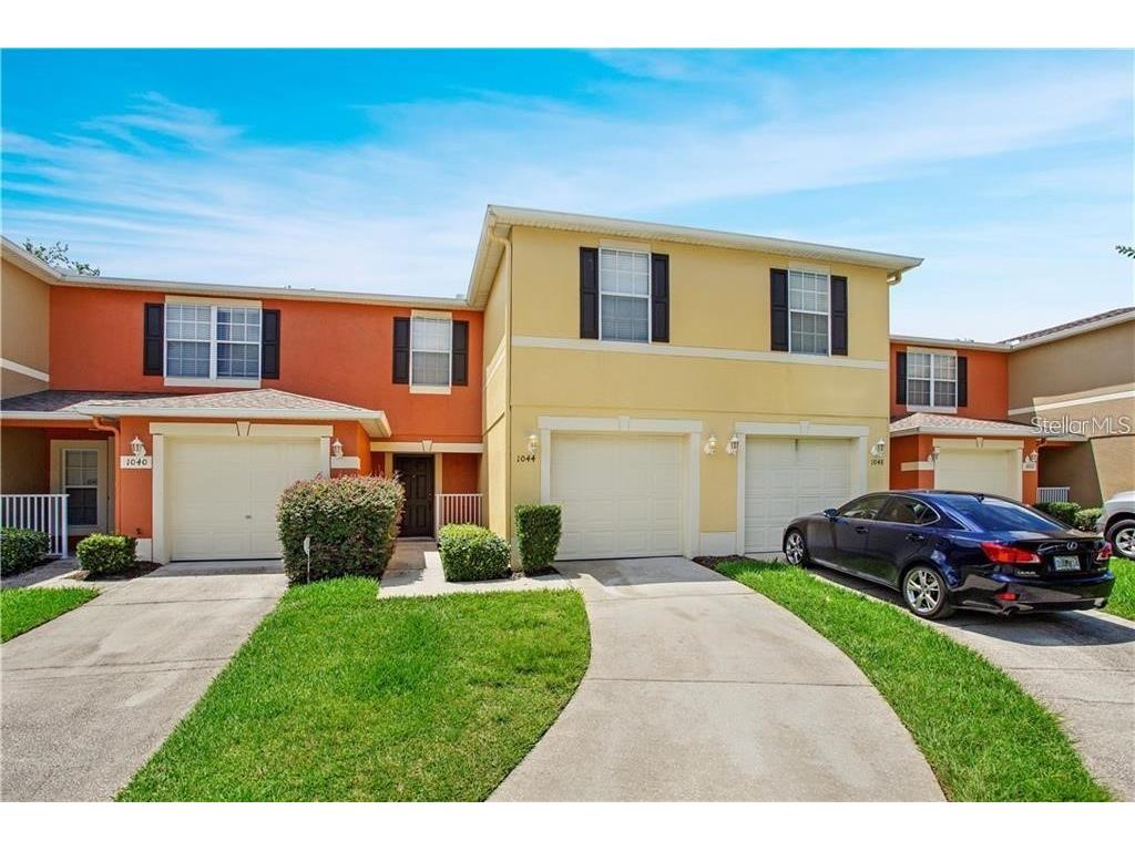 1044 Coquina Rock Street Orlando FL 32828 - COMMUNITY POND O6121723 image1