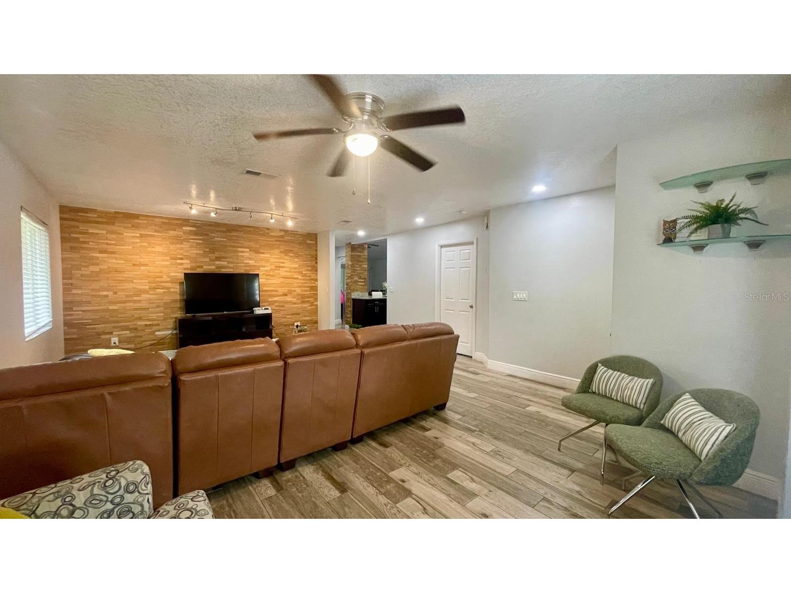 1044 Nin Street Orlando FL 32835 O6407207 image39