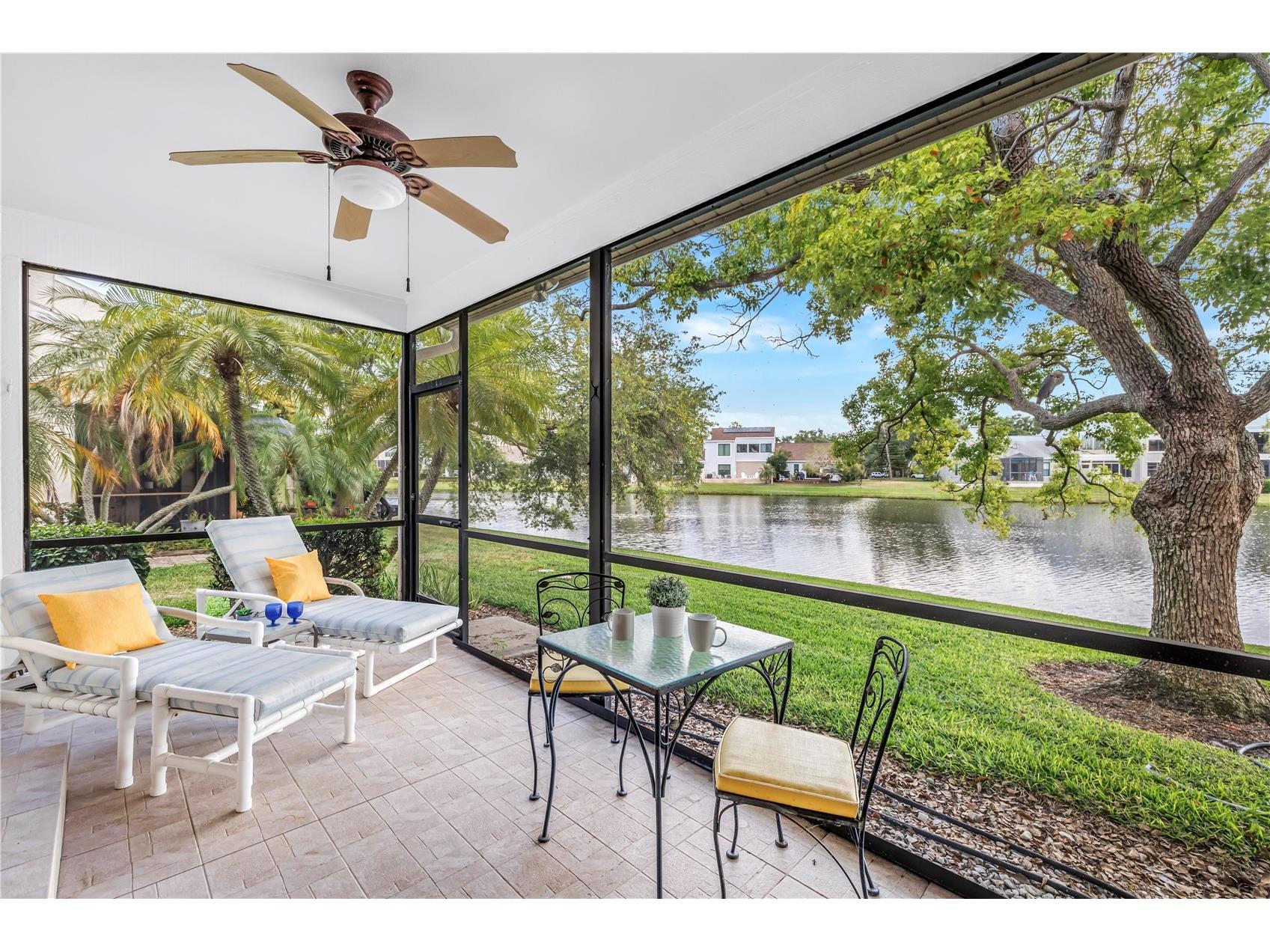 1044 Romano Court NE Saint Petersburg FL 33702 TB8503052 image3