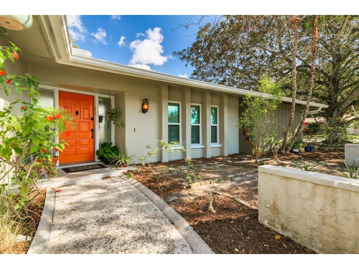 1044 Spanish Oaks Boulevard Palm Harbor FL 34683 U8188533 image1