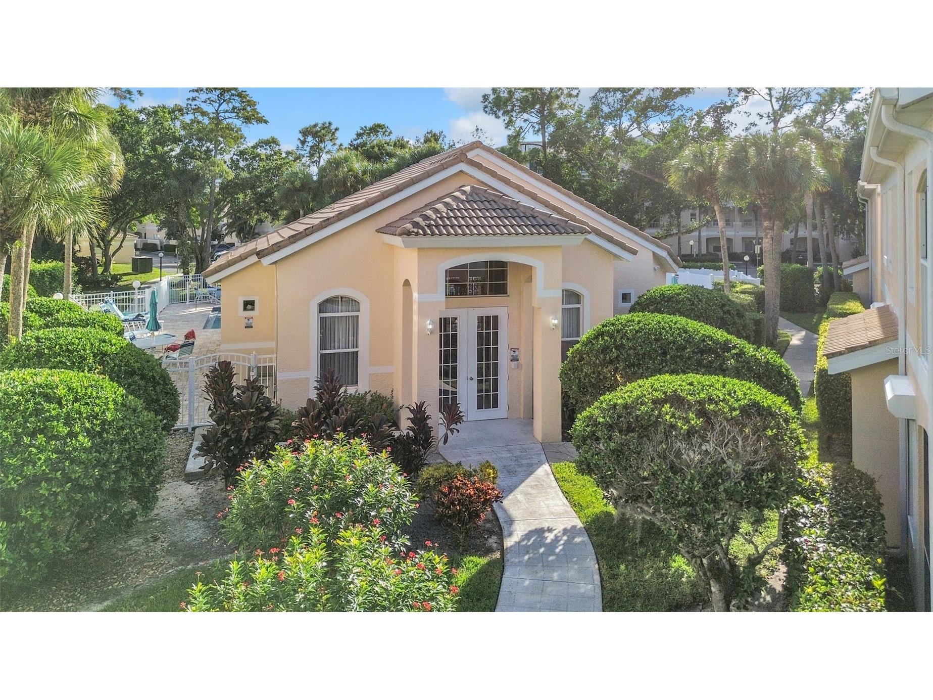 1044 Woodshire Lane #B211 Naples FL 34105 A4695296 image18