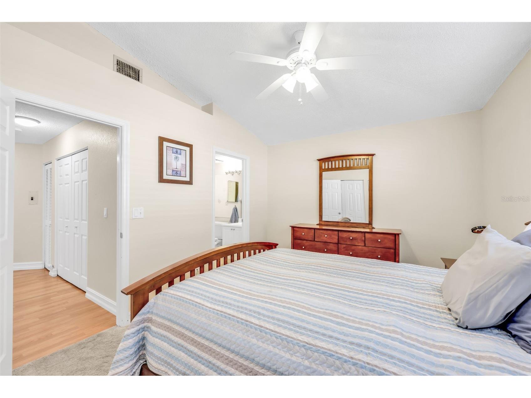 1044 Woodshire Lane #B211 Naples FL 34105 A4695296 image31