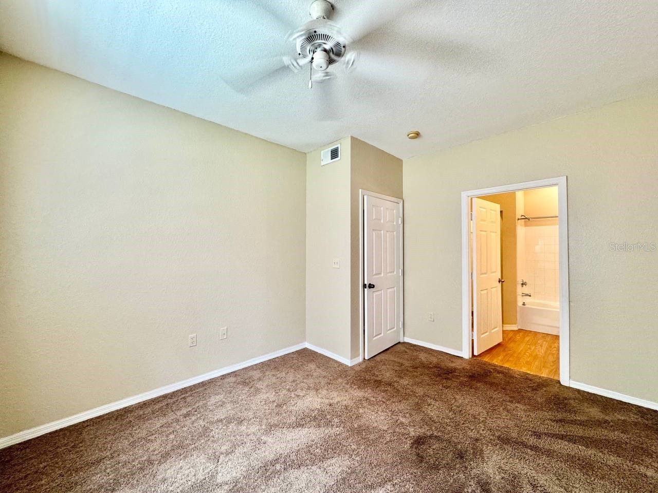 10440 White Lake Court #10440 Tampa FL 33626 TB8519807 image18