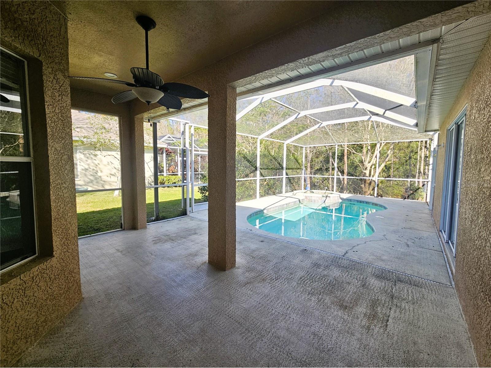 10441 Greendale Drive Tampa FL 33626 TB8462877 image30