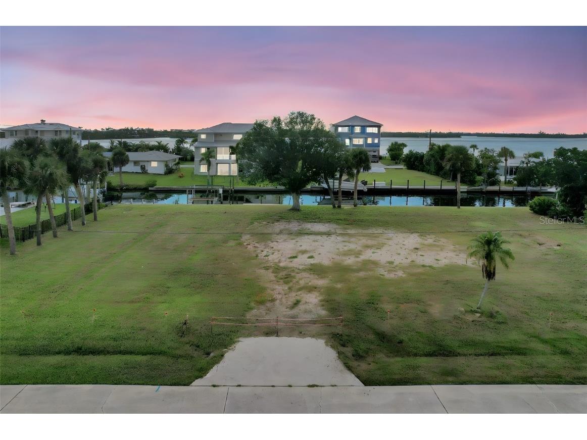 10444 Marion Street Englewood FL 34224 - LEMON BAY INTRACOASTAL WATERWAY N6138386 image1