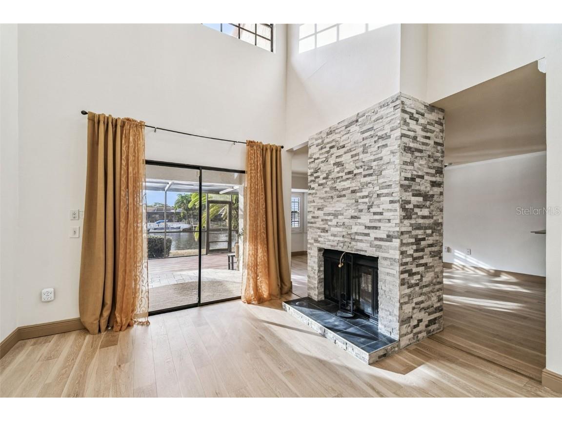 10444 Saint Tropez Place Tampa FL 33615 TB8452912 image13