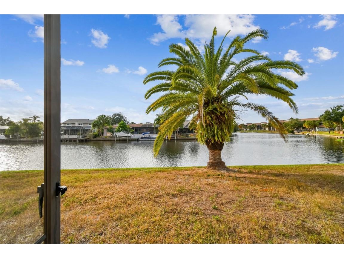 10444 Saint Tropez Place Tampa FL 33615 TB8452912 image17