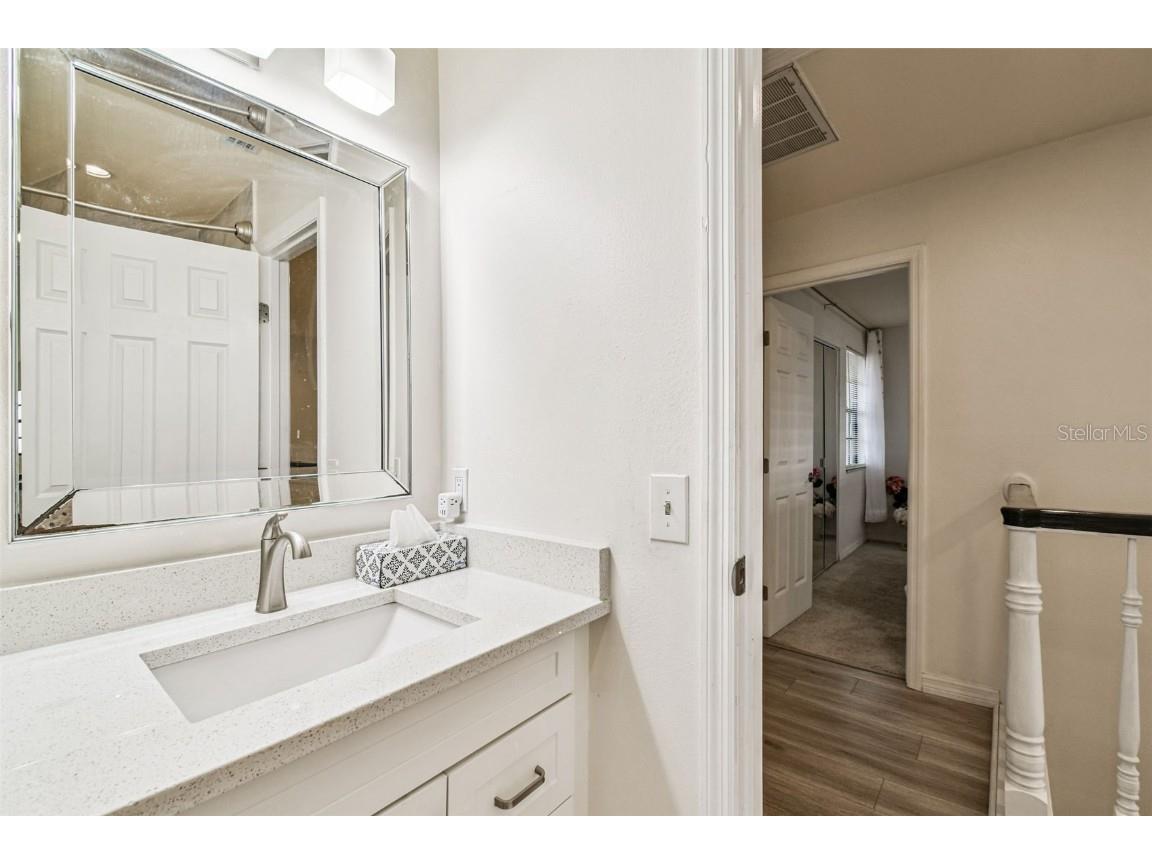 10444 Saint Tropez Place Tampa FL 33615 TB8452912 image40