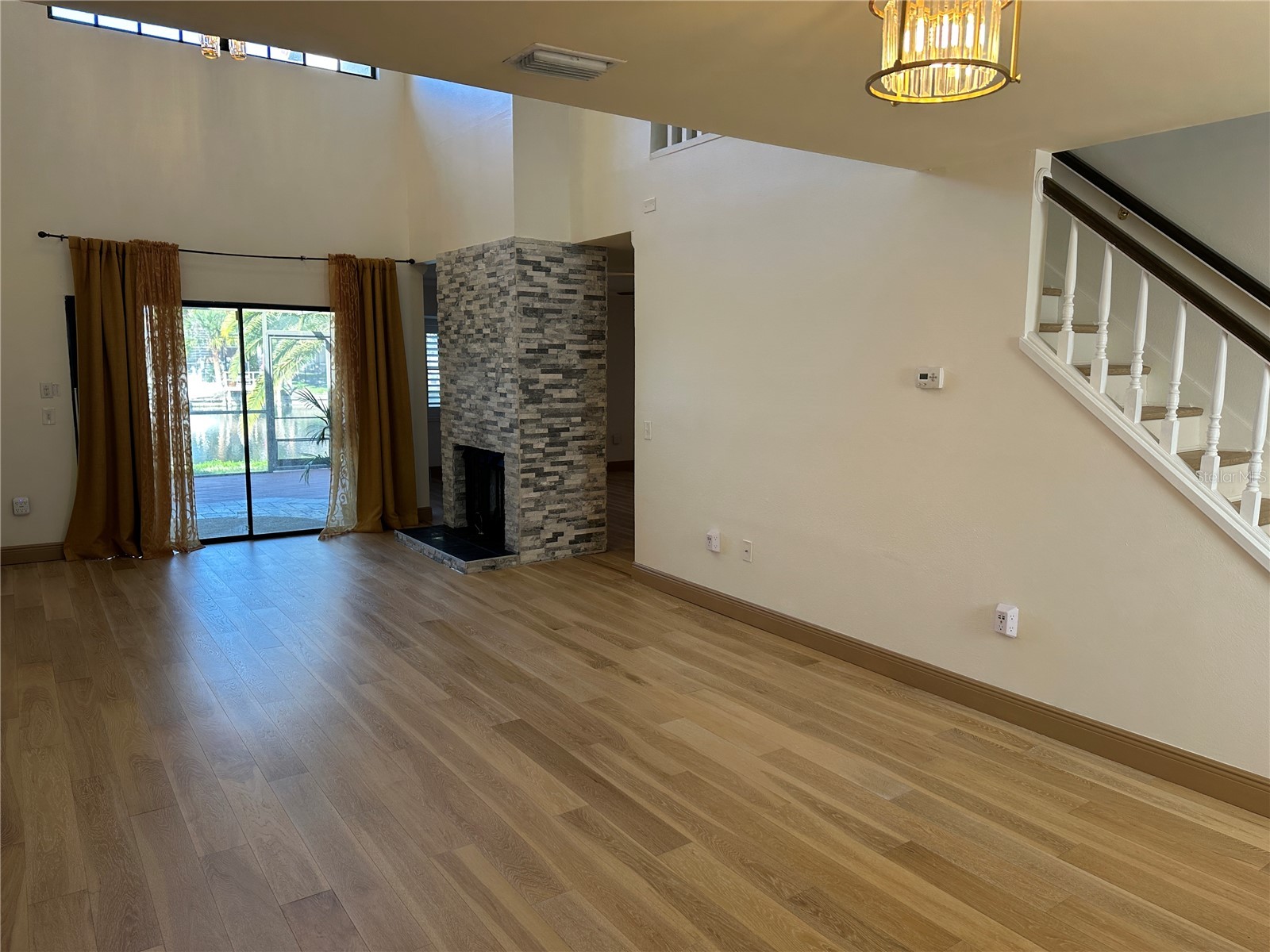 10444 Saint Tropez Place Tampa FL 33615 TB8483026 image3