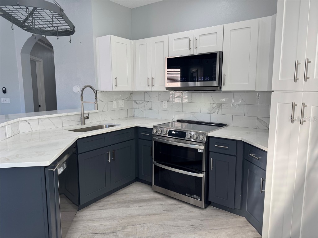 10444 Villa View Circle Tampa FL 33647 TB8451891 image2